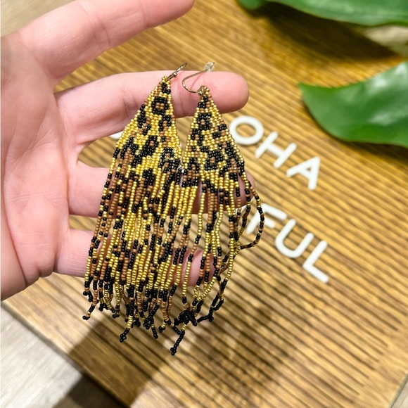 Beaded Animal Print Dangle Earrings - Picture 4 of 5